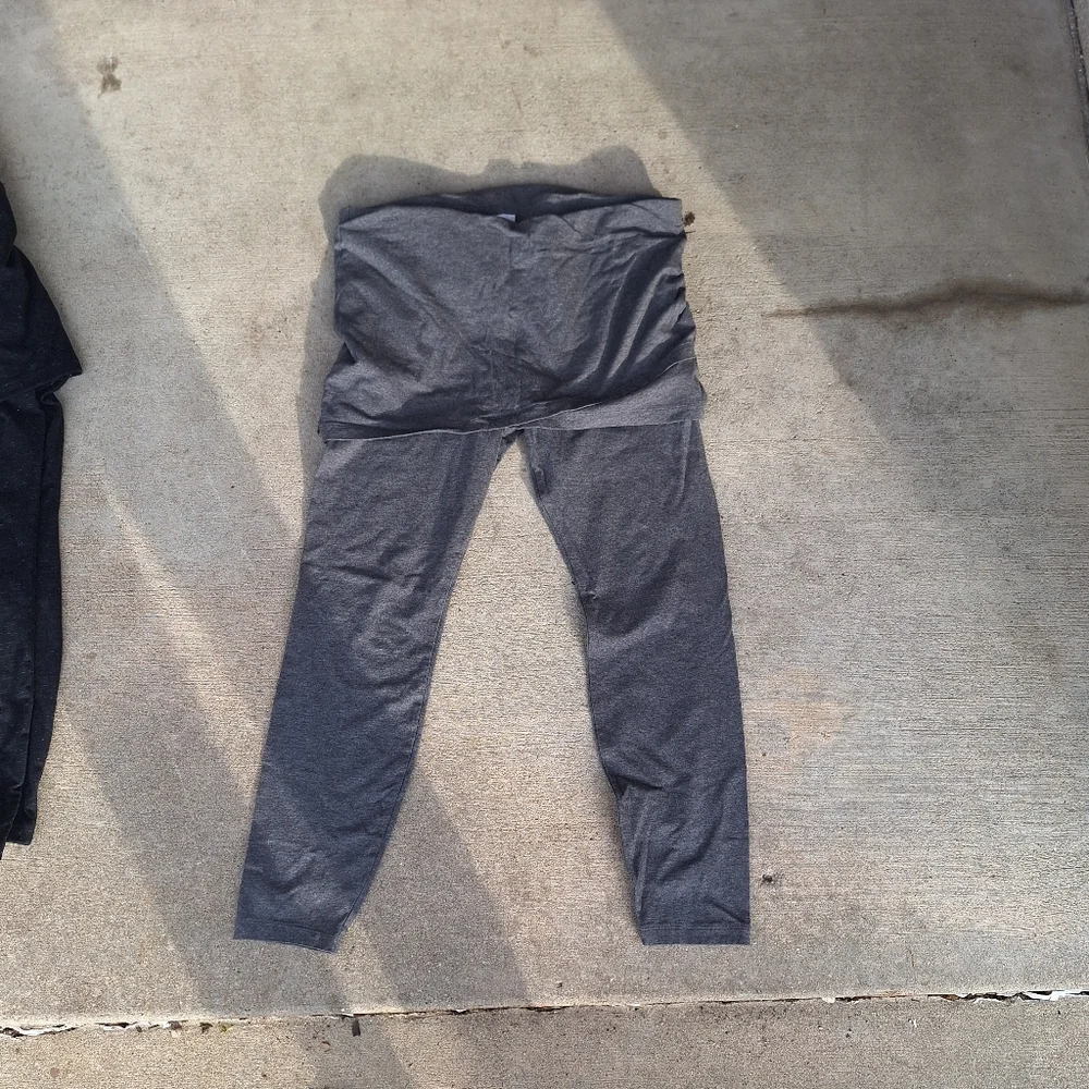 EUC *CAbi M'Leggings 3 PAIRS Skirted LEGGINGS - Picture 7 of 13